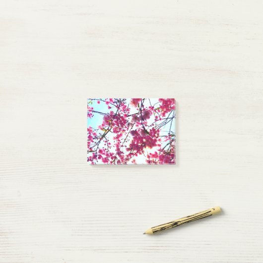Post-it® Fleurs de cerisiers roses (Sur un bureau)