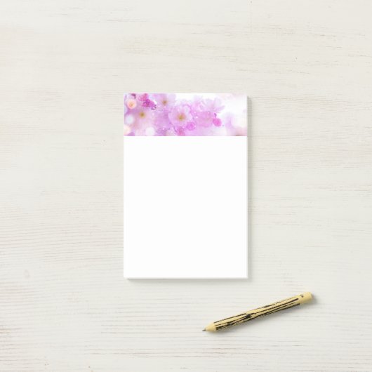 Post-it® Fleurs de fleurs de cerisier rose (Sur un bureau)