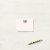 Post-it® Fleurs de marguerite avec un beau papillon (Sur un bureau)