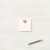 Post-it® Fleurs de marguerite avec un beau papillon (Sur un bureau)