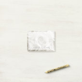 Post-it® Flowers | White Roses (Sur un bureau)