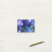 Post-it® Fond spatial avec étoiles (Sur un bureau)