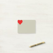 Post-it® Forme de cœur rouge amour classique minimalisme (Sur un bureau)