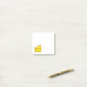 Post-it® Fromage jaune (Sur un bureau)