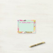Post-it® Fun Pink et Aqua Art Abstrait Notes (Sur un bureau)