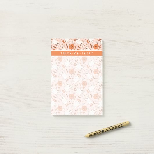 Post-it® Fun Retro Ghost & Jack-O-Lantern Motif (Sur un bureau)