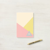 Post-it® Geometric Shapes in Pastel Colors Monogrammed (Sur un bureau)
