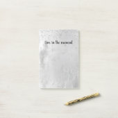 Post-it® Glam Silver Confetti (Sur un bureau)