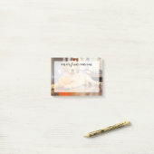 Post-it® Golden Retriever avec un jouet de basket (Sur un bureau)