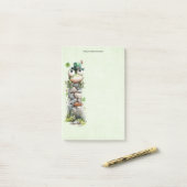 Post-it® Grenouille avec chapeau vert et trèfle mignonne (Sur un bureau)