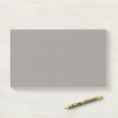 Post-it® Gris platine (Sur un bureau)