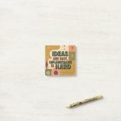 Post-it® Ideas Are Easy. Implementation Is Hard (Sur un bureau)