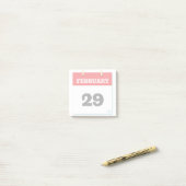 Post-it® Illustration de calendrier Enregistrer la date (Sur un bureau)