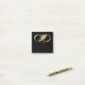 Post-it® Infinité avec plume de paon doré (Sur un bureau)