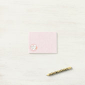 Post-it® Infirmière Rose et Coeur rose personnalisée, RN (Sur un bureau)