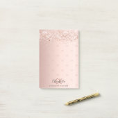 Post-it® Initiales du monogramme de parties scintillant en (Sur un bureau)