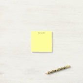 Post-it® jaune pastel (Sur un bureau)