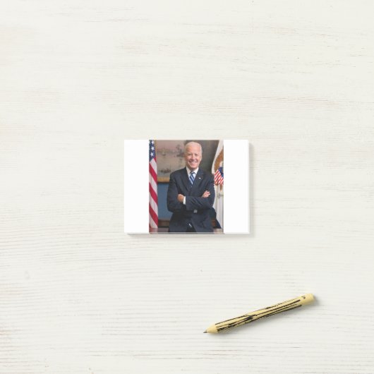 Post-it® Joe Biden (Sur un bureau)