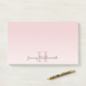 Post-it® Joli monogramme rose personnalisable & écriture de (Sur un bureau)