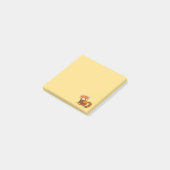 Post-it® Joli panda roux sur fond jaune (Incliné)