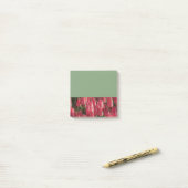 Post-it® Jolie tulipe rose (Sur un bureau)