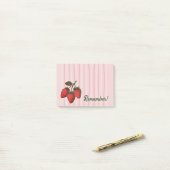Post-it® Jolies Fraises Roses & Rappel de Rayures (Sur un bureau)