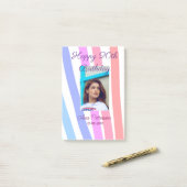 Post-it® Joyeux 20e Anniversaire arc-en-ciel rustique boho (Sur un bureau)