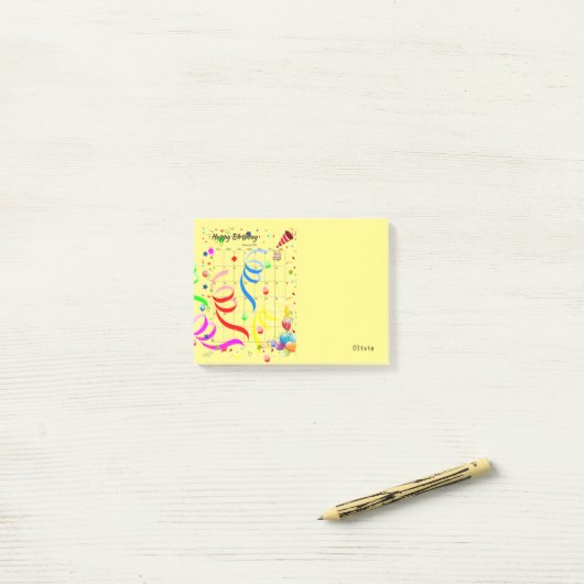 Post-it® Joyeux anniversaire Février 2022 Post-it Notes (Sur un bureau)