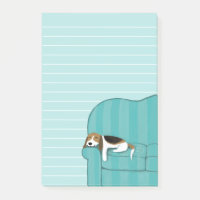 Joyeux Beagle de canapé| Mélange de chien lié