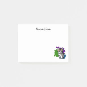 Post-it® Kitten debout devant un éclaboussure d'encre color