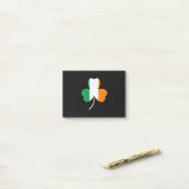 Post-it® La Saint Patrick, Shamrock irlandaise (Sur un bureau)