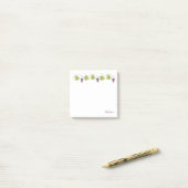 Post-it® Le raisin pourpre groupe le monogramme de vignes (Sur un bureau)