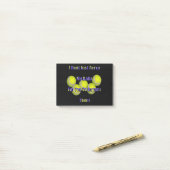 Post-it® Le tennis ne me retourne pas les couilles, (Sur un bureau)