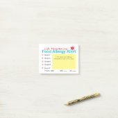 Post-it® Les notes collantes d'allergie - entrez votre (Sur un bureau)