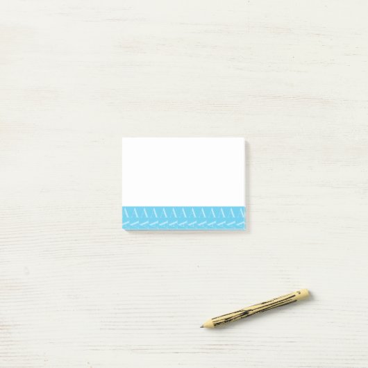 Post-it® Lettre initiale A, Aqua Blue (Sur un bureau)