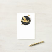 Post-it® libellule d'or en cercle noir (Sur un bureau)