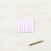 Post-it® Lilac violet et blanc bonbons rayures (Sur un bureau)