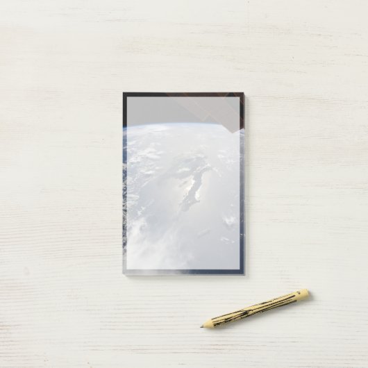 Post-it® L'Île D'Hispaniola Avec Sunglin (Sur un bureau)