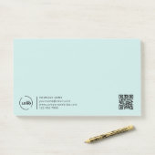 Post-it® Logo d'entreprise moderne QR Code léger Turquoise (Sur un bureau)