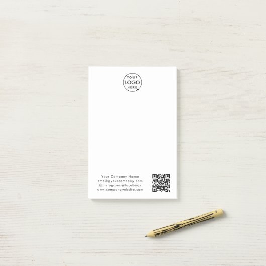 Post-it® Logo d'entreprise | QR Code minimum blanc simple (Sur un bureau)