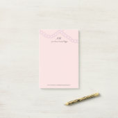 Post-it® Logo Initial Perle Affaires Sophistiqué (Sur un bureau)