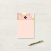 Post-it® Logo rose neutre professionnel 4x6 (Sur un bureau)