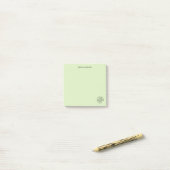 Post-it® Logo simple de papeterie personnelle Pale Green (Sur un bureau)