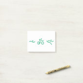 Post-it® Logo vert de triathlon (Sur un bureau)