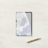 Post-it® L'Ouragan Frances Sur Une Terre Partielle. (Sur un bureau)