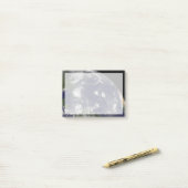 Post-it® L'Ouragan Irene Traverse Les Bahamas. (Sur un bureau)