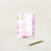 Post-it® Macarons framboises roses Pâtisserie française Pho (Sur un bureau)