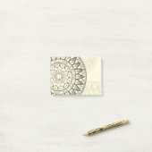 Post-it® Mandala en doucement jaune (Sur un bureau)