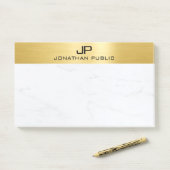Post-it® Marbre blanc Modèle Monogramme Personnalisé Et Or (Sur un bureau)