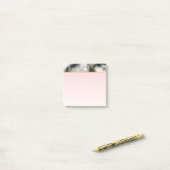 Post-it® Marbre gris lisse moderne avec ruban or (Sur un bureau)